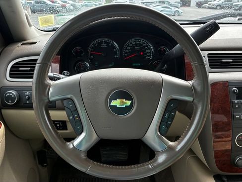 Used 2013 Chevrolet Silverado 2500 LTZ w/ LTZ Plus Package RWD image 12
