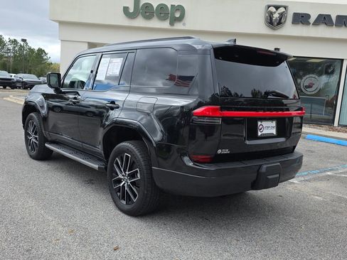 Used 2025 Lexus GX 550 w/ Accessory Package (Z1) image 7