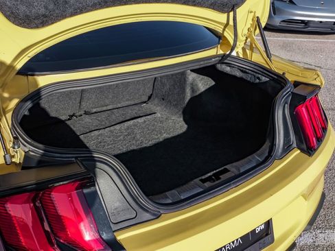 Used 2018 Ford Mustang GT w/ Black Accent Pkg image 38