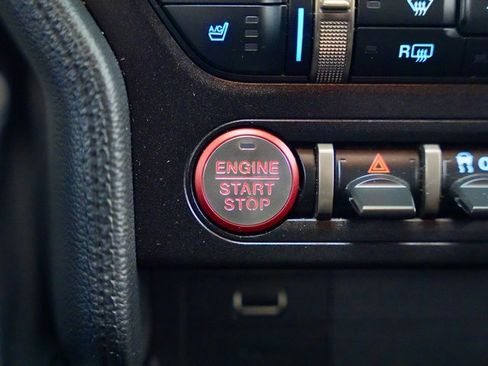 Used 2021 Ford Mustang Shelby GT500 w/ Technology Package image 22