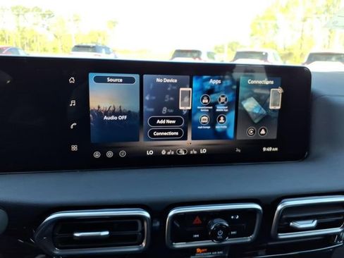 New 2026 Nissan Sentra SR FWD image 11