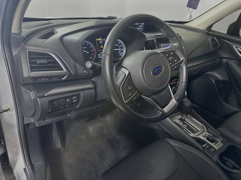 Used 2020 Subaru Forester Premium AWD/4WD image 9
