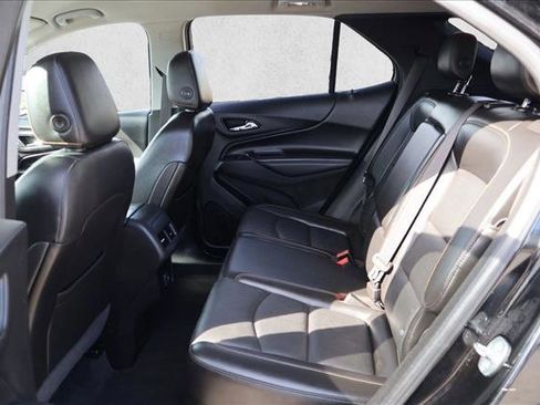 Used 2020 Chevrolet Equinox Premier AWD/4WD image 25