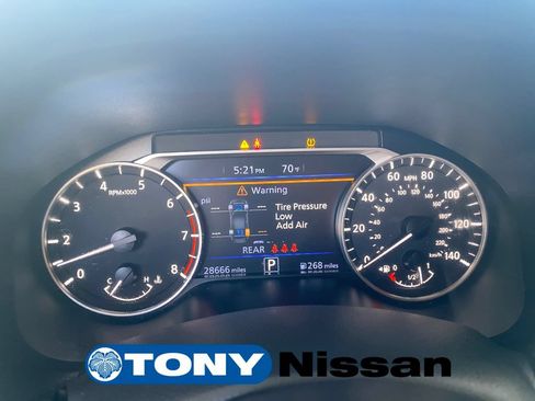 Used 2023 Nissan Altima 2.5 SR w/ SR Premium Package FWD image 33