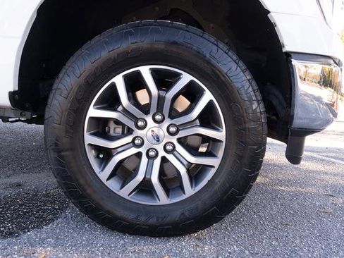 Used 2021 Ford F150 Lariat w/ Equipment Group 501A Mid image 44