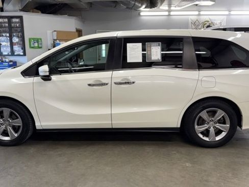 Used 2018 Honda Odyssey EX-L image 8