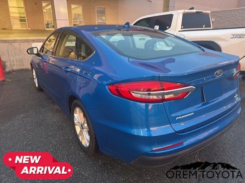 Used 2020 Ford Fusion SE image 8