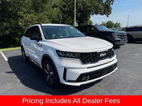 Certified 2023 Kia Sorento EX FWD image 1