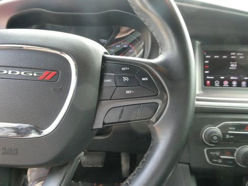 Used 2018 Dodge Charger SXT w/ Blacktop Package RWD image 19