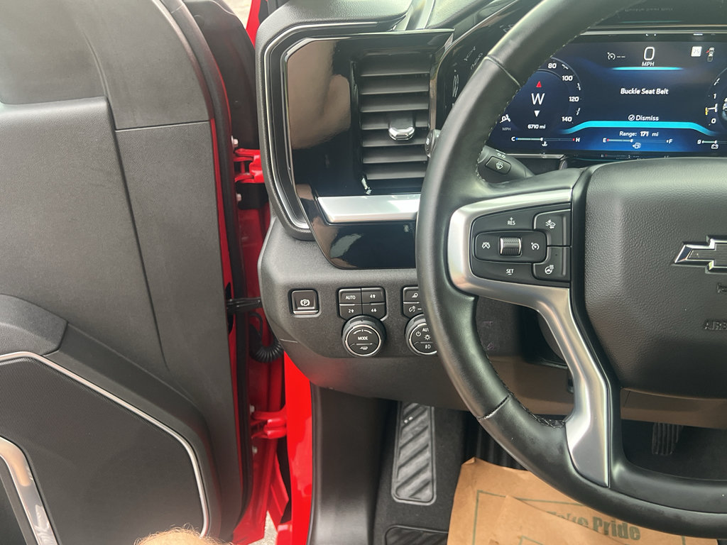 Used 2026 Chevrolet Silverado 3500 LT w/ Trail Boss Package AWD/4WD image 28