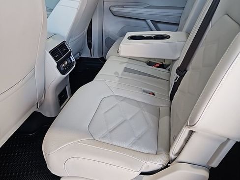 New 2026 Volkswagen Atlas SE AWD/4WD image 24