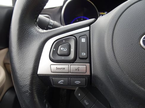 Used 2017 Subaru Outback 2.5i Limited image 21