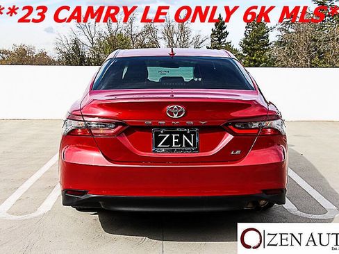 Used 2023 Toyota Camry LE image 10