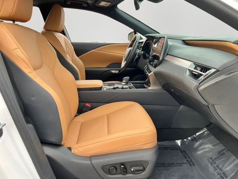 Certified 2024 Lexus RX 350 Premium image 8