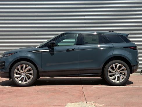 New 2026 Land Rover Range Rover Evoque Hoxton AWD/4WD image 2