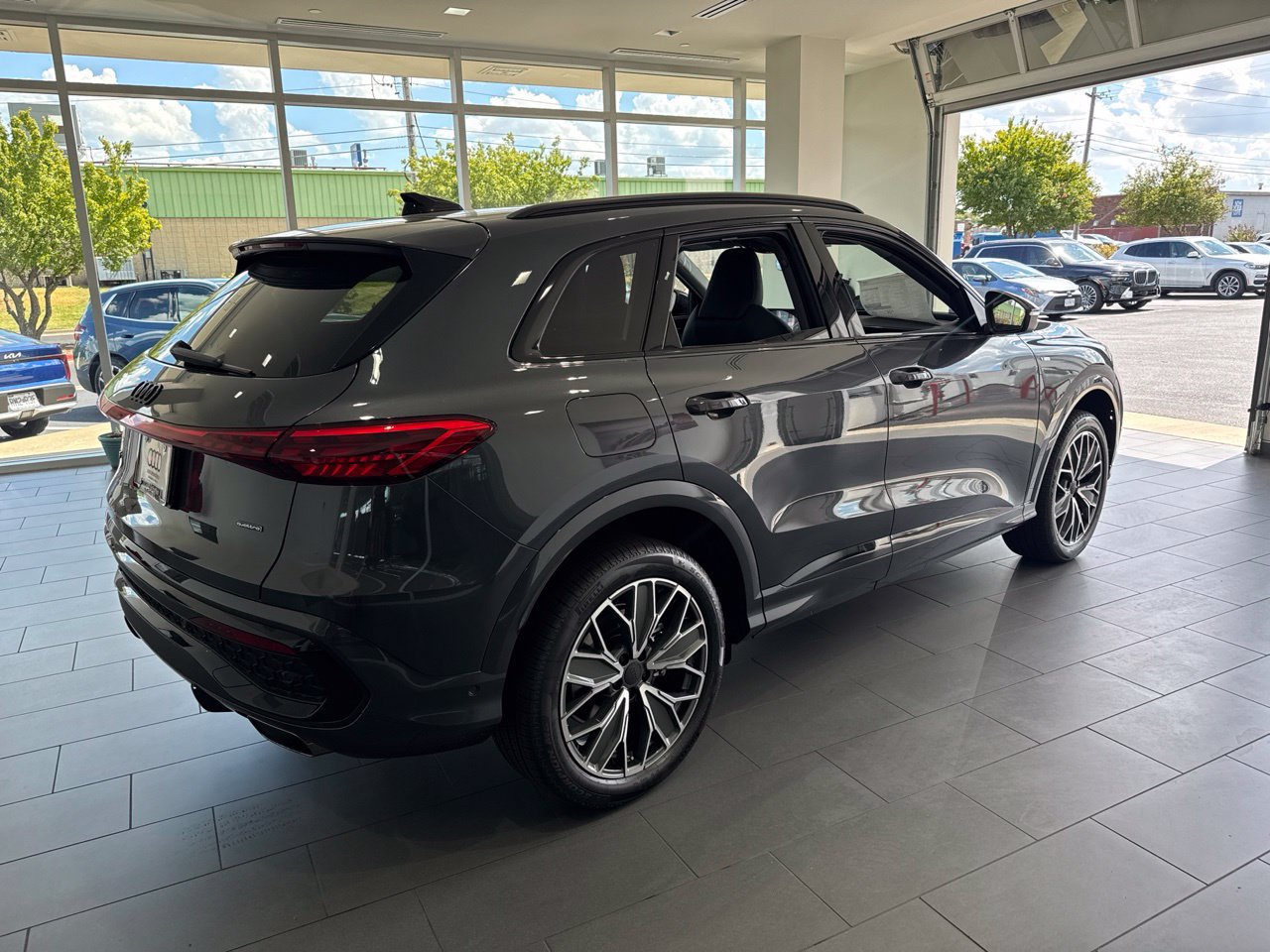 New 2026 Audi Q5 Premium Plus AWD/4WD image 8