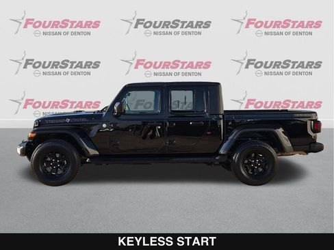 Used 2022 Jeep Gladiator Sport AWD/4WD image 8