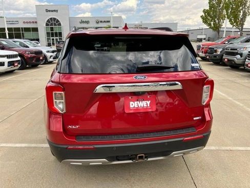 Used 2020 Ford Explorer XLT w/ Equipment Group 202A AWD/4WD image 7