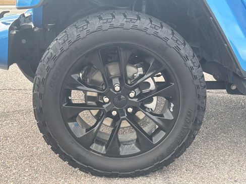 Used 2022 Jeep Gladiator Overland image 26