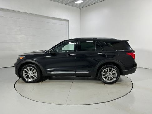 Used 2020 Ford Explorer Limited AWD/4WD image 21