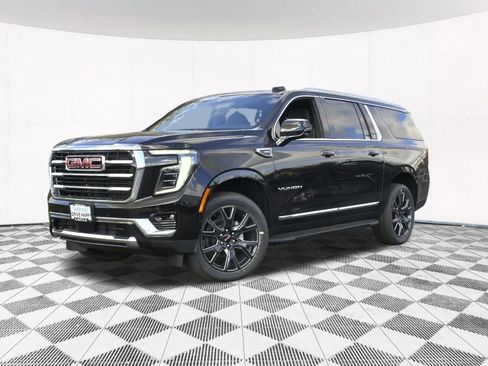 New 2026 GMC Yukon XL Elevation image 2