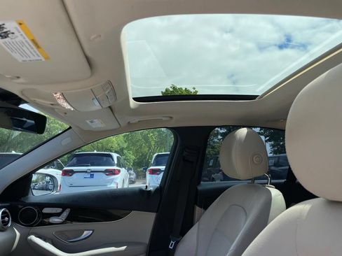 Used 2021 Mercedes-Benz C 300 Sedan image 27