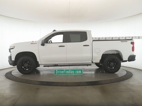 Used 2022 Chevrolet Silverado 1500 LT Trail Boss image 9