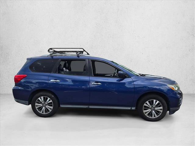 Used 2020 Nissan Pathfinder SL FWD image 6