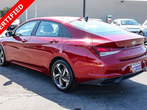 Certified 2023 Hyundai Elantra SEL w/ Convenience Package FWD image 4