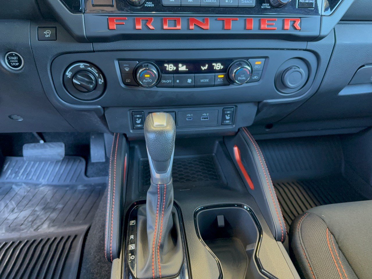 Used 2025 Nissan Frontier PRO-4X w/ Pro Convenience Package AWD/4WD image 22