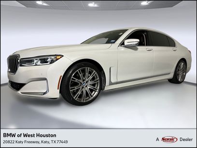 Certified 2022 BMW 740i w/ Premium Package