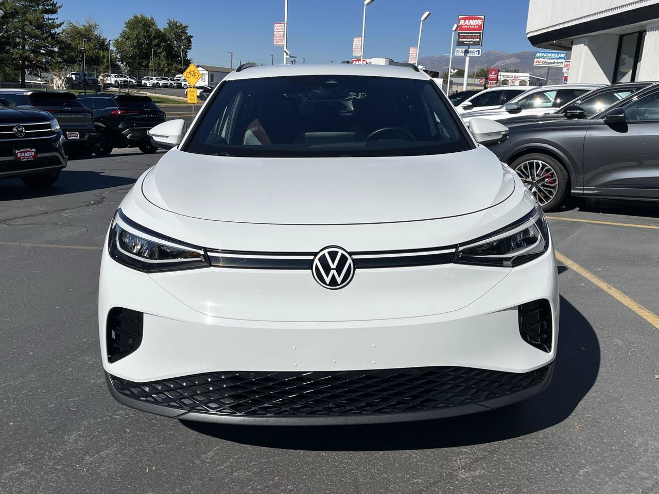 Used 2023 Volkswagen ID.4 Pro AWD/4WD image 10