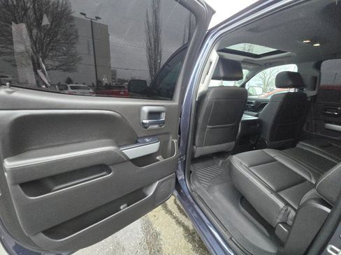 Used 2018 Chevrolet Silverado 1500 LTZ Z71 w/ Centennial Edition image 16