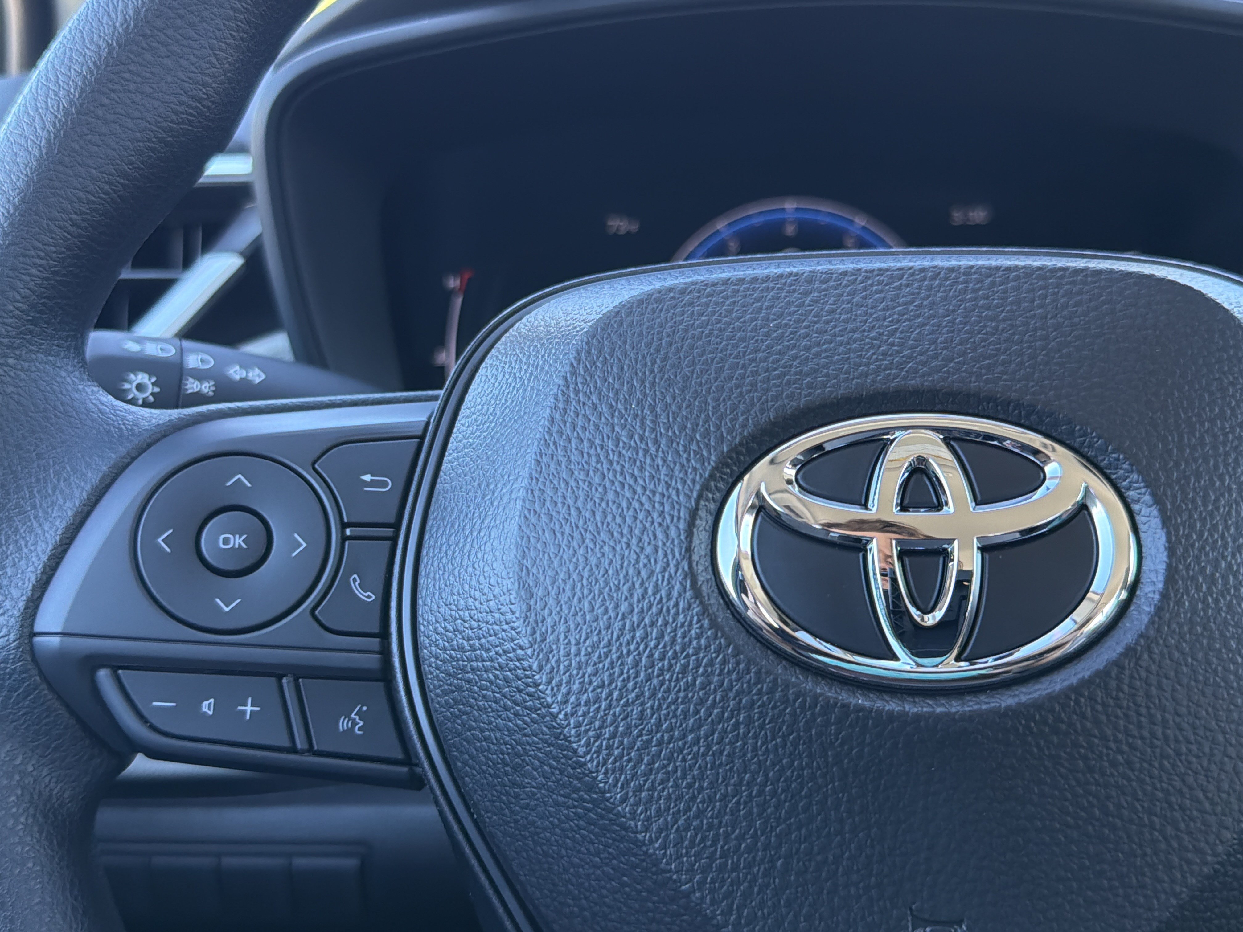 New 2027 Toyota Corolla LE FWD image 27