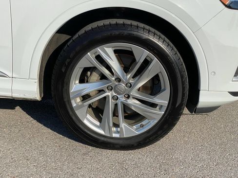 Used 2020 Audi Q7 2.0T Premium Plus w/ Premium Plus Package AWD/4WD image 33