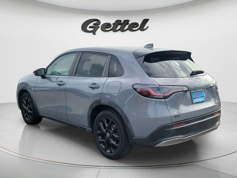 Used 2023 Honda HR-V Sport image 6