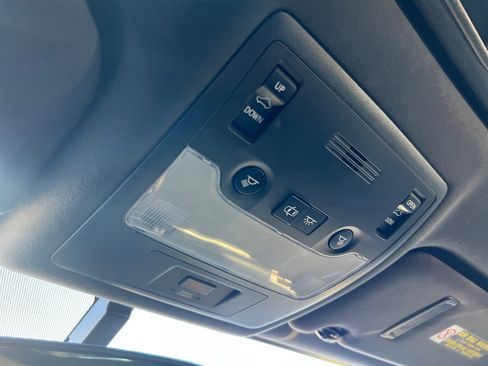 Used 2014 Lexus IS 350 w/ F Sport Package image 21