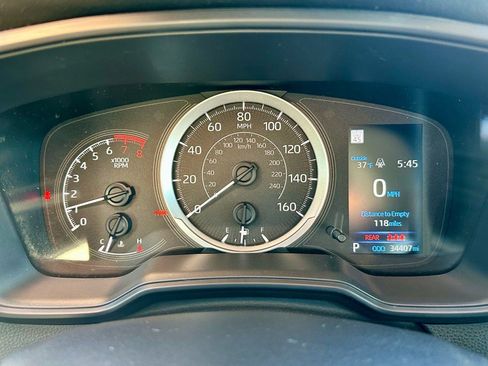 Used 2022 Toyota Corolla LE image 16