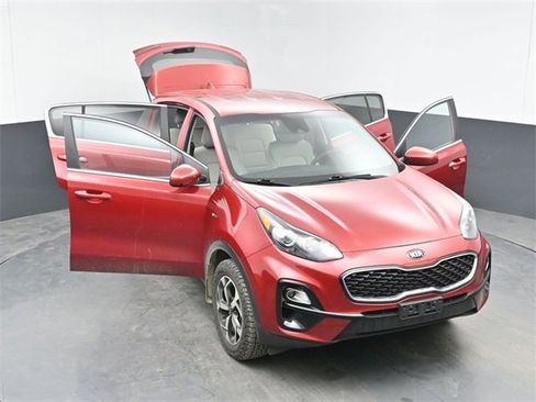 Used 2022 Kia Sportage LX image 49