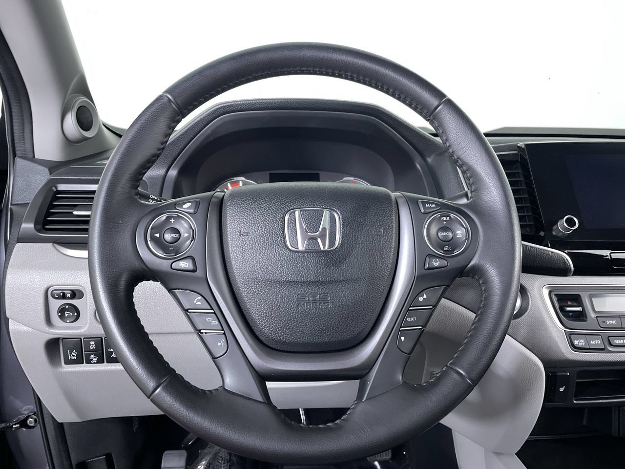 Used 2023 Honda Ridgeline RTL image 13