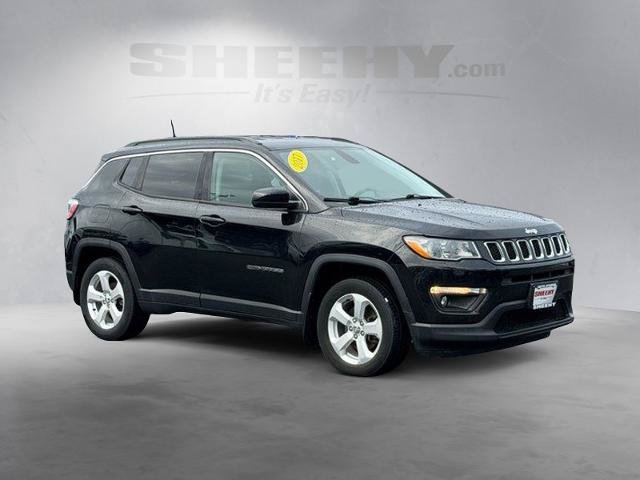 Used 2017 Jeep Compass Latitude AWD/4WD image 2