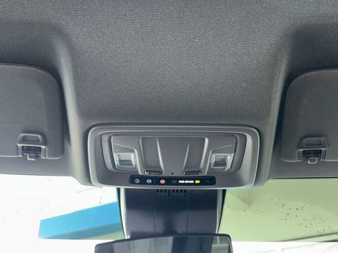 Used 2022 Chevrolet Silverado 1500 LT Trail Boss image 18