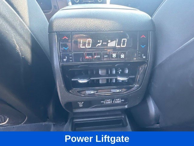 Used 2021 Jeep Grand Cherokee L Overland w/ Luxury Tech Group IV AWD/4WD image 16