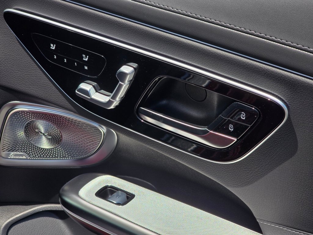 New 2026 Mercedes-Benz CLE 300 4MATIC Coupe image 21