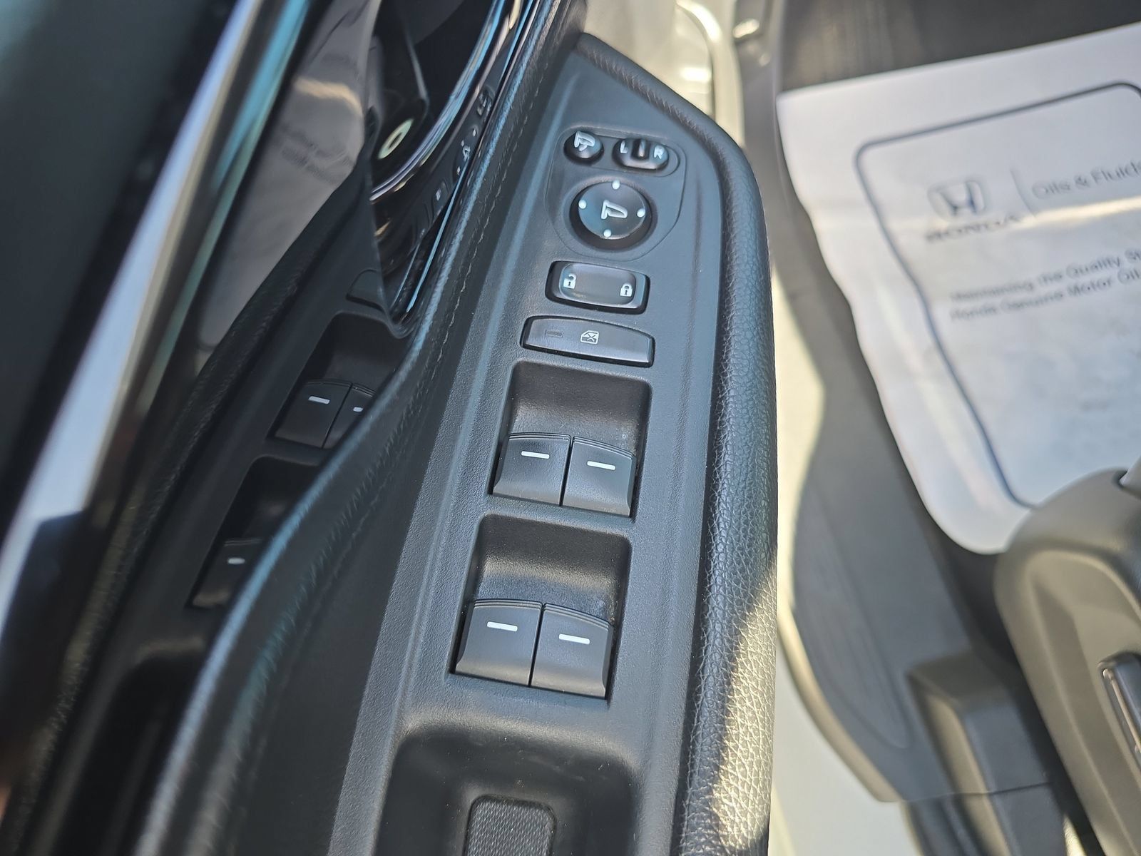 Used 2024 Honda Odyssey Elite image 15