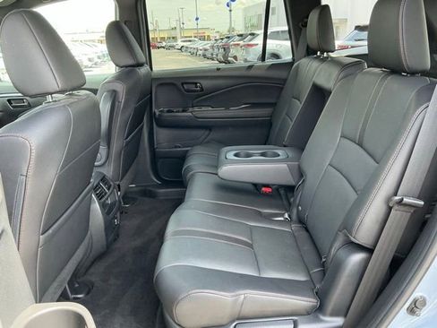 Used 2022 Honda Passport TrailSport image 16