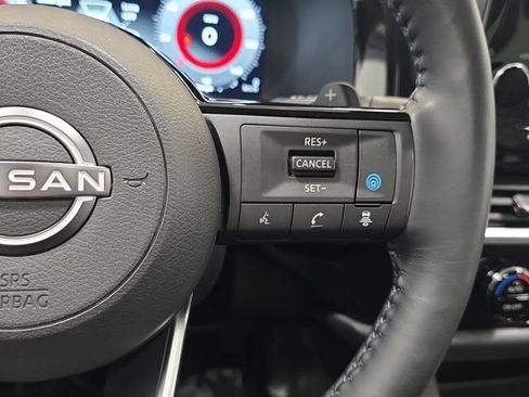 Used 2024 Nissan Pathfinder Platinum w/ Cargo Package AWD/4WD image 17