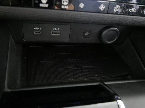 Used 2022 Mitsubishi Outlander SE image 31