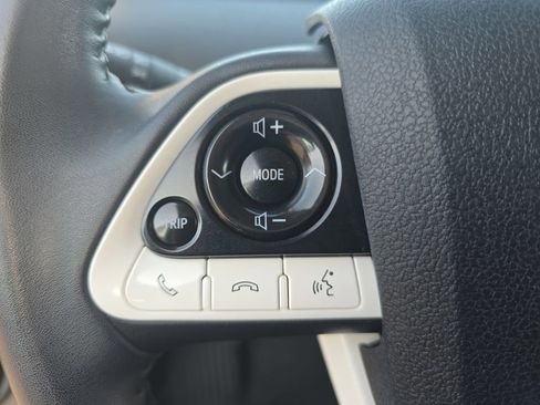 Certified 2017 Toyota Prius Four Touring image 17