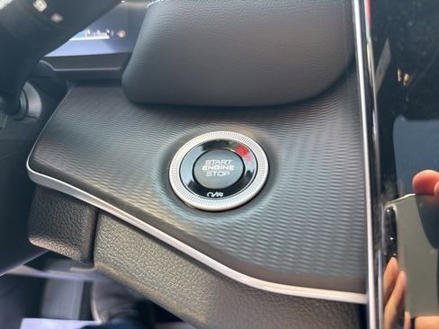 New 2025 Jeep Grand Cherokee L Laredo image 34